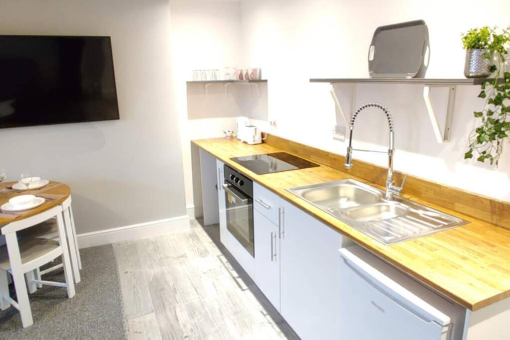 Brand New Designer Apartments In Liverpool - Newsham Park L6 Экстерьер фото